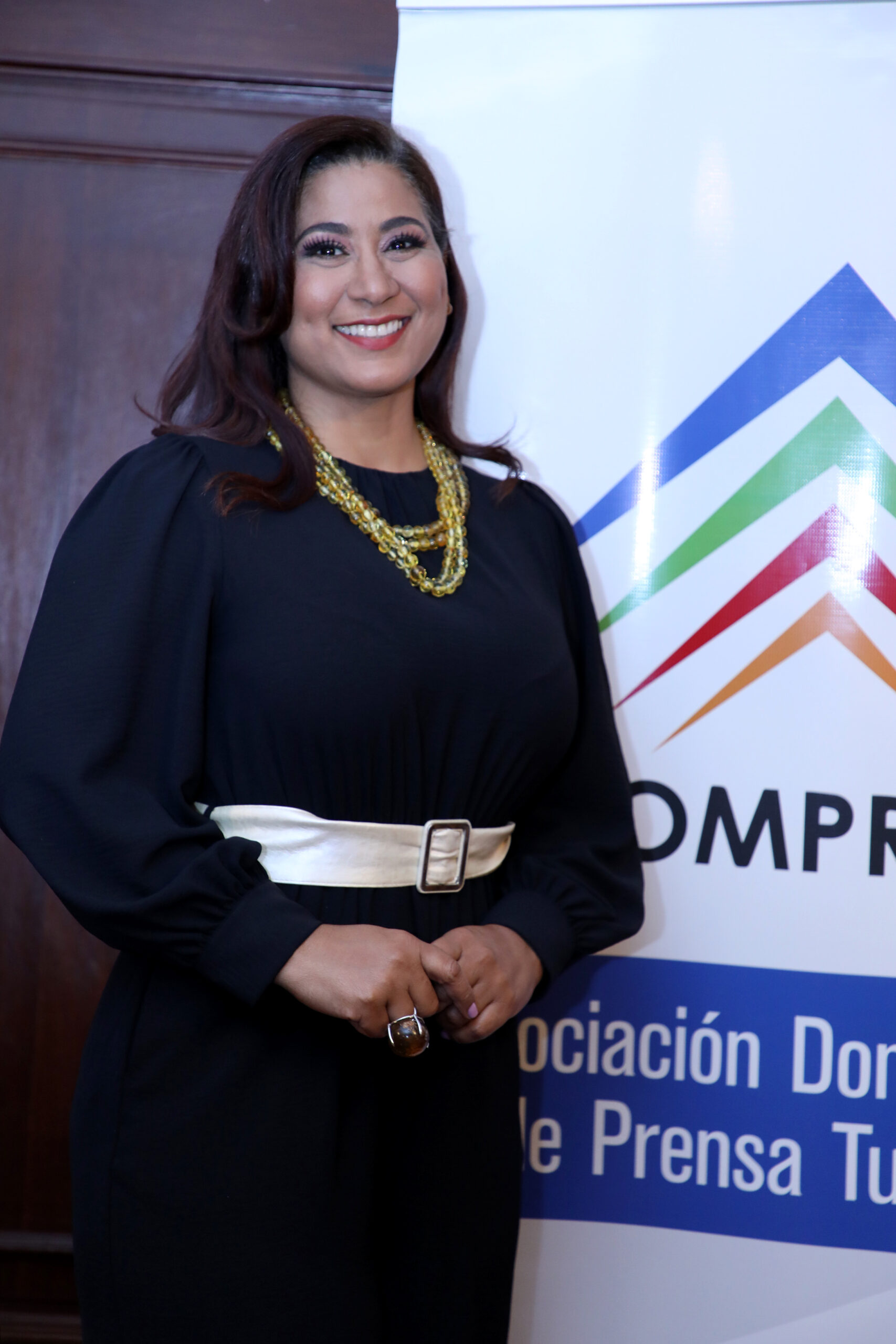La periodista y presidente de Adompretur, Yenny Polanco Lovera participará en FIPETUR Uruguay.