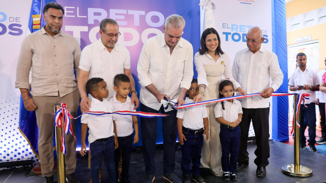 1001456824 Centro educativo Nelsy Cruz inaugurado en Montecristi por Luis Abinader