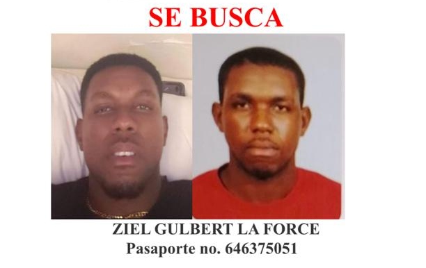 15b8be7b-5fb1-484f-a0d3-55bbfe15374f La Policía Nacional busca a un hombre acusado de matar a su expareja en Los Guaricanos. El crimen ocurrió en medio de una discusión.