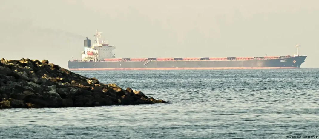 76785598_1004 Irán asegura que el estrecho de Ormuz permanecerá abierto hasta el fin del alto el fuego con EE.UU., mientras crecen las expectativas de un acuerdo de paz tras la tregua en el Líbano mediada por Washington.